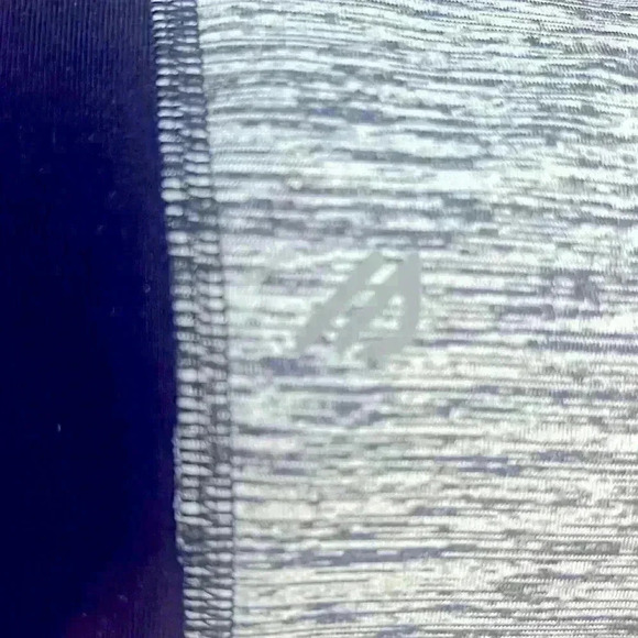 Eddie Bauer yoga pants colors black and gray - Picture 5 of 6